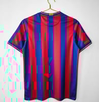 تي شيرت برشلونة 2010