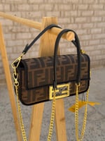 حقيبة فندي الهبه غامق