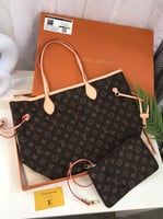 لويس فيتون حروف توت باق