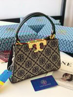 توري بورش ألوان متعددة