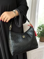 حقيبة سي اتش حجم وسط