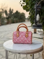 حقيبة لوي فيتون بنك