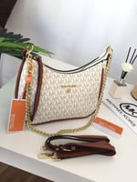 حقيبة مايكل كورس