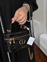 حقيبة ديور مكياج