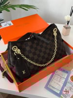 حقيبة لويس فيتون LV