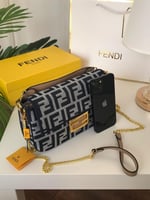 حقيبه فندي FENDI