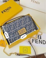 حقيبة فندي بشعار FFالمكرر