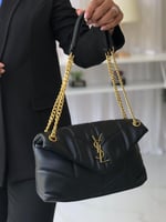 حقيبة سان لوران شعار لوقو ذهبي