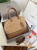 حقيبة كوتش هرم مستر كوالتي