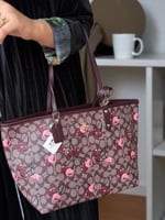 حقيبة كوتش كرز توت باق