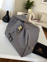 حقيبة شانيل موديل 25 رمادي