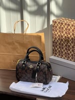 حقيبه كوتش حجم وسط كوفي مستر كوالتي