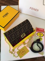 فندي FENDIمحفظه مستر كوالتي
