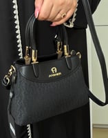 حقيبة اجنر AIGNER الوان