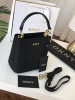 حقيبه دكني DKNY اسودمتسر كوالتي