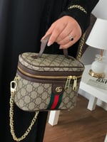 جوتشي مكياج مستر