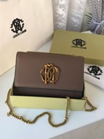 روبرتو كافالي