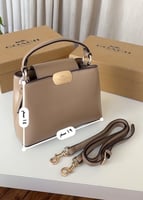 حقيبة كوتش اليزا بيج /جملي