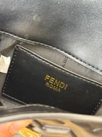 حقيبة فندي اسود