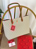 حقيبة سي اتش توت باق