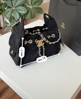 حقيبة شانيل ٢٥ مخمل