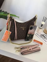 حقيبة مايكل كورس