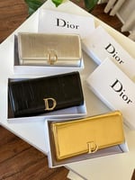 محفظة ديور الوان