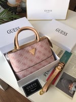 حقيبة جيسGUESS