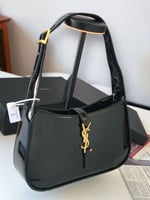 حقيبة اف سالوران أسود لمعة