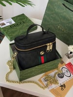 جوتشي مكياج مستر