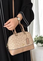 حقيبة كوتش هرم مستر كوالتي