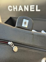 حقيبة شانيل كلاسيكي اسود شعار فضي