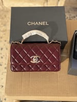 حقيبه شانيل برغندي فصوص مستر