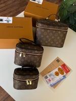 طقم مكياج لويس فيتون ٣ قطع