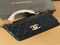 شانيلCHANEL مستر اسود فصوص صغير