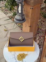 حقيبة فندي FENDI بيج