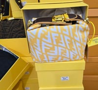 حقيبة فندي FENDI