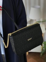 حقيبة دكني DKNY