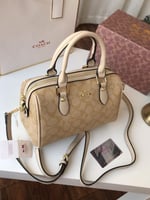 كوتش حجم كبير مقاس 25مستر كوالتي بيج