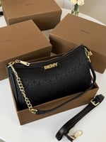 حقيبة دكني DKNY ألوان