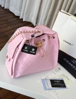 حقيبة شانيل الوان