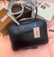 حقيبة ميو ميو مستر كبير