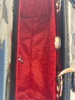 حقيبة ليدي ديور اسود لمعة