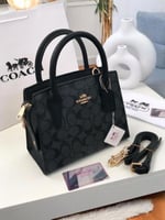 حقيبة كوتش اسود