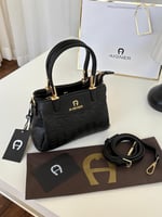 حقيبة اجنر اسود