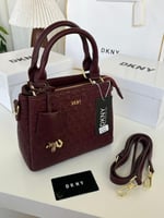 حقيبة دكني DKNY عنابي