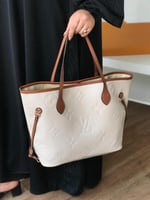 حقيبة لويس فيتون توت باق مستر كوالتي