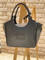 حقيبه ميو ميو اسود مستر كوالتي