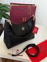 حقيبة سي اتش حجم وسط