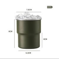 كوب قهوة بشعار السعودية